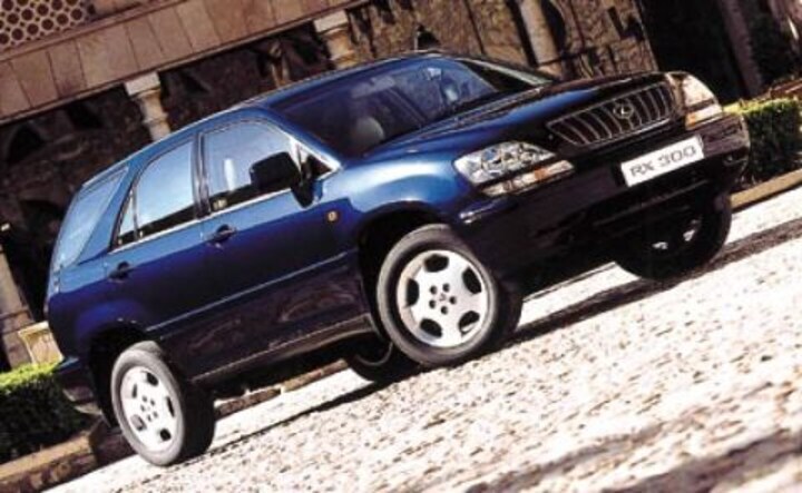 Lexus RX300 vanaf oktober