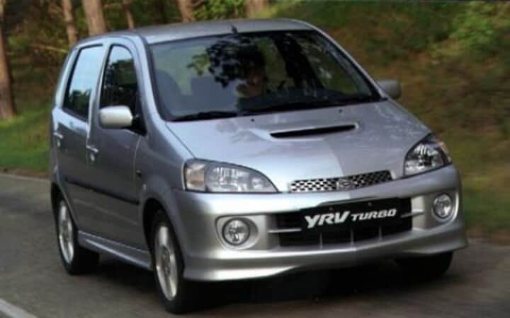Daihatsu Young RV