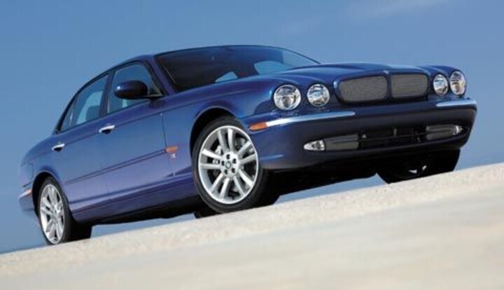 Jaguar XJ