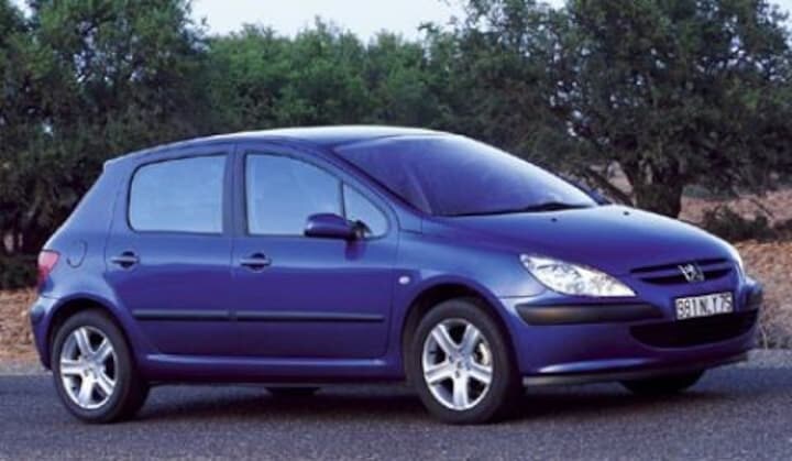 Peugeot 206,407