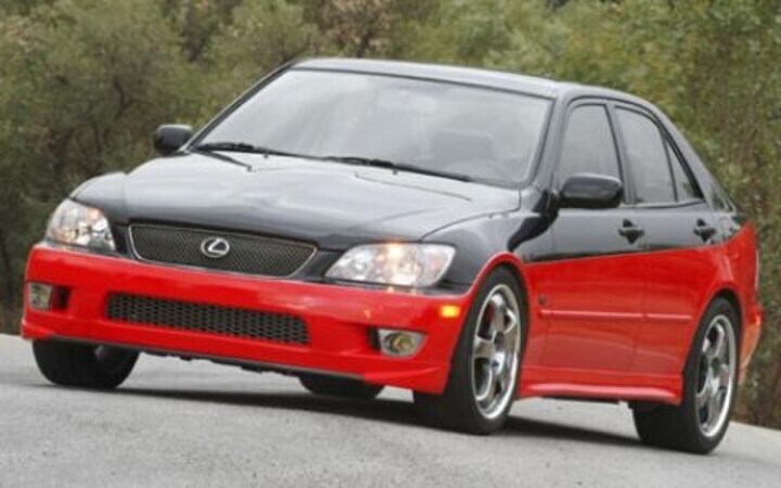 Lexus IS