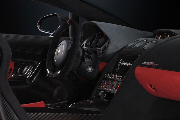 Lamborghini Gallardo LP 570-4 Super Trofeo Stradal
