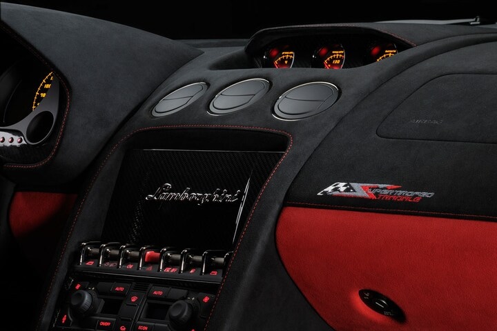 Lamborghini Gallardo LP 570-4 Super Trofeo Stradal
