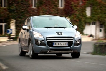 Peugeot 3008 Hybrid4