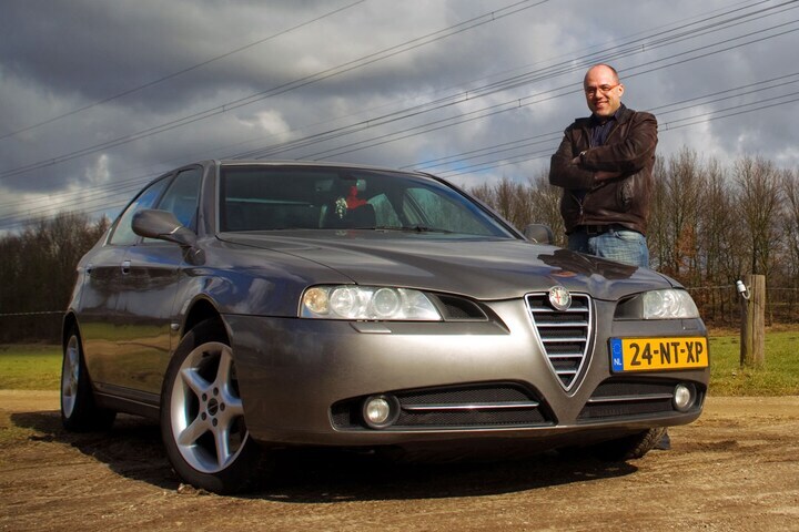 Klokje rond Alfa Romeo 166 2.4 JTDm 20v Distinctiv