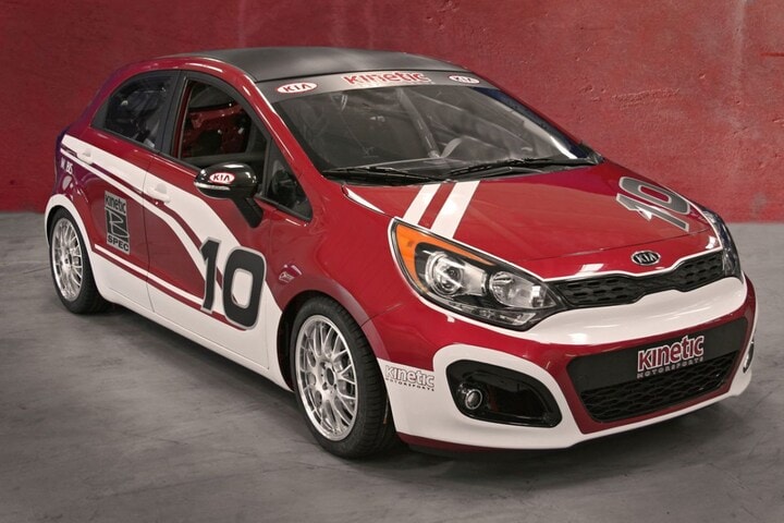 Kia Rio B-Spec race-auto