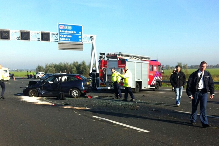 Ongeluk benzinedieven A2 (foto ANP)