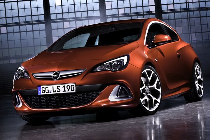 Opel Astra OPC