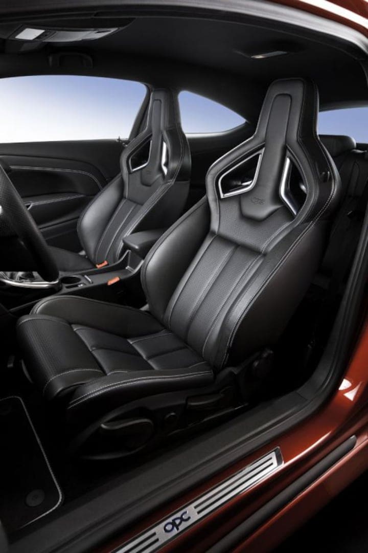 Opel Astra OPC