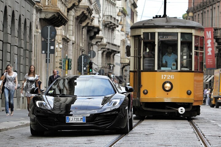 McLaren MP4-12C