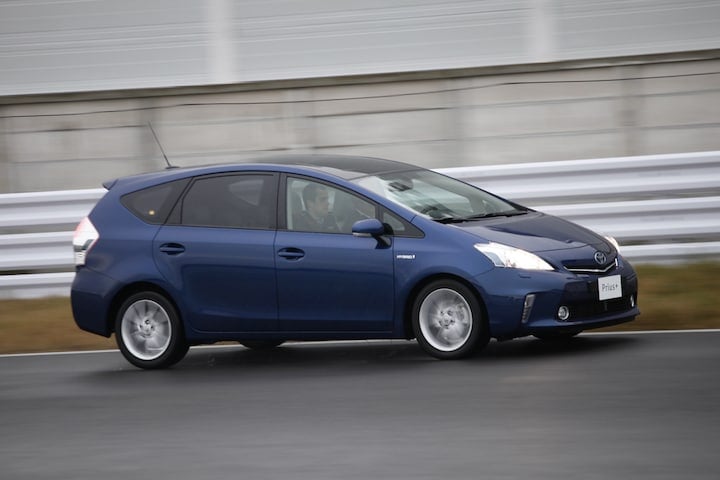 Toyota Prius Wagon