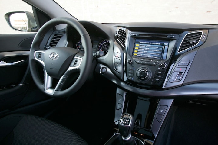 Hyundai i40 sedan