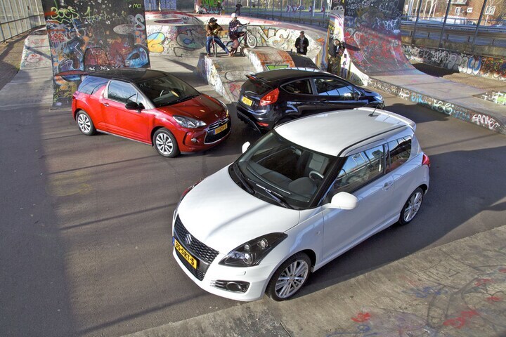 Citroen DS3 1.6 VTi So Chic/Ford Fiesta 1.6 Metal/