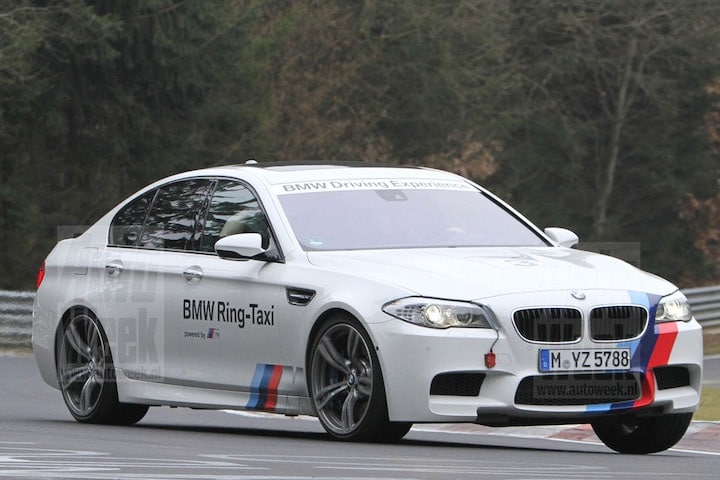 BMW M5 Ringtaxi