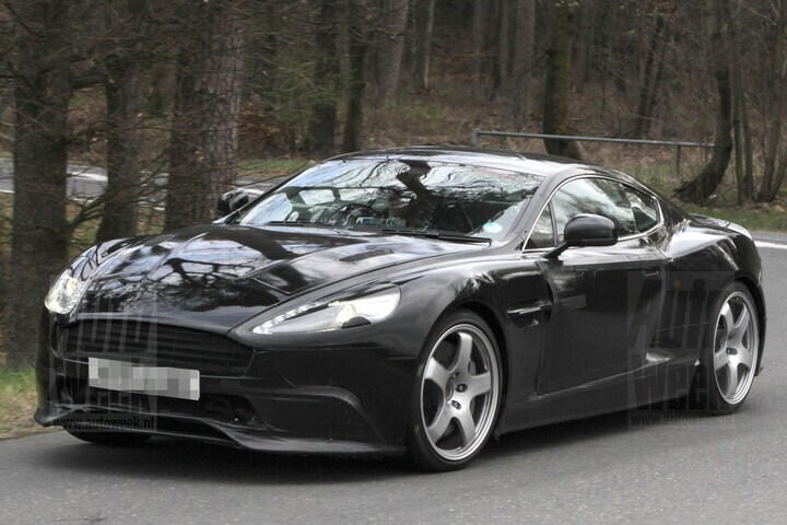 Aston Martin DB9
