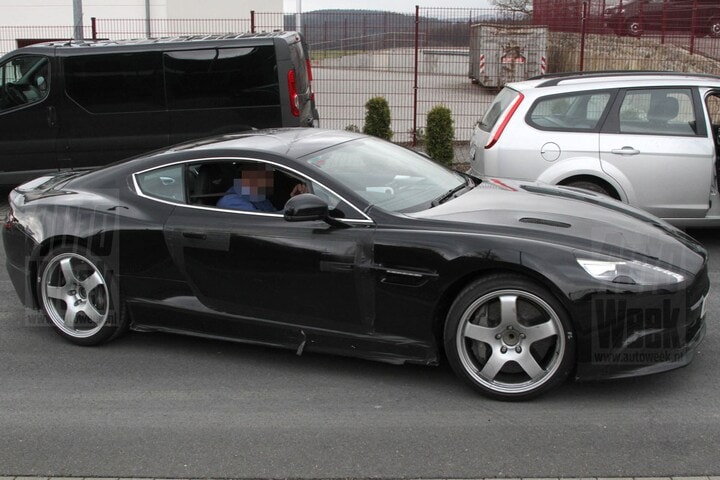 Aston Martin DB9