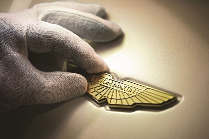 Aston Martin Dragon 88