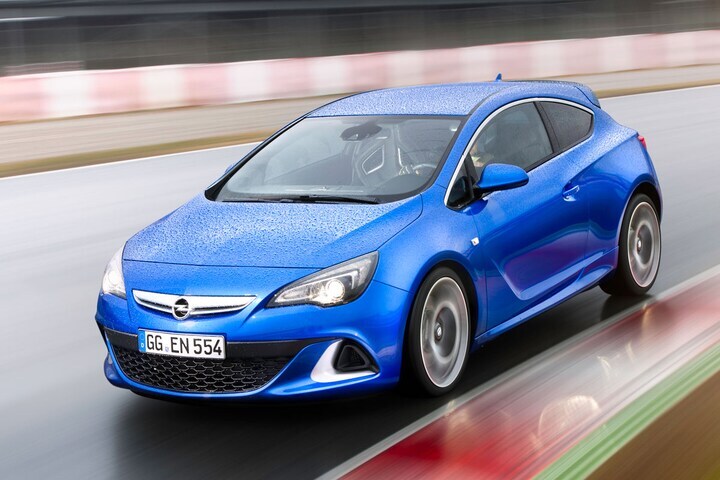 Opel Astra GTC OPC