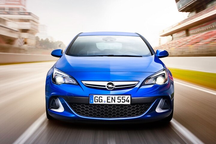 Opel Astra GTC OPC