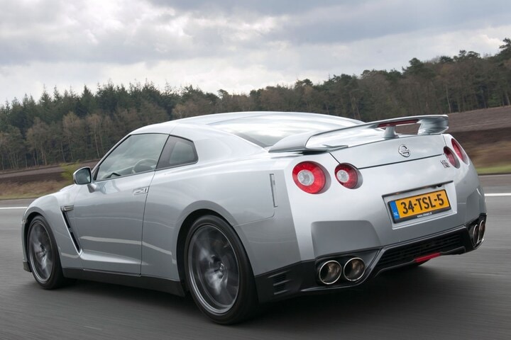 Nissan GT-R