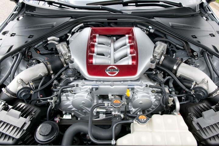 Nissan GT-R