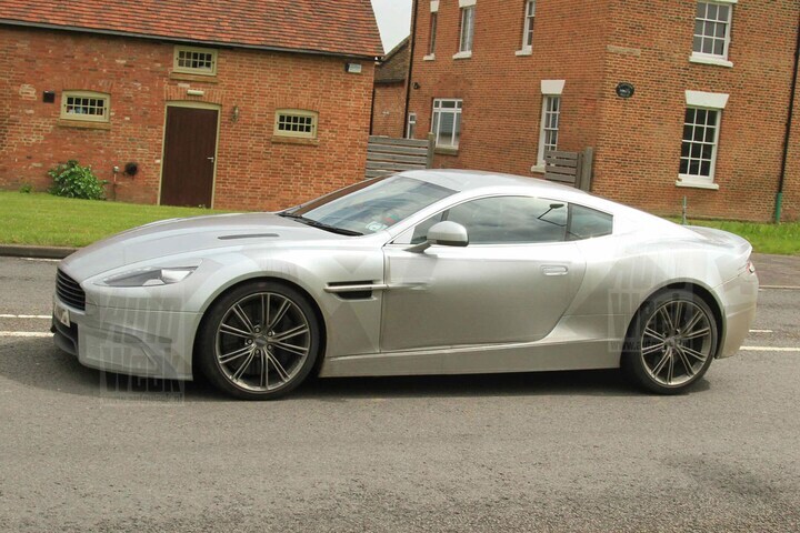 Aston Martin DBS