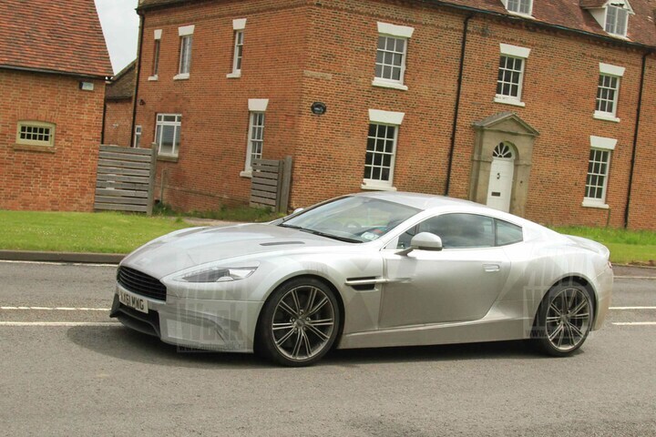 Aston Martin DBS