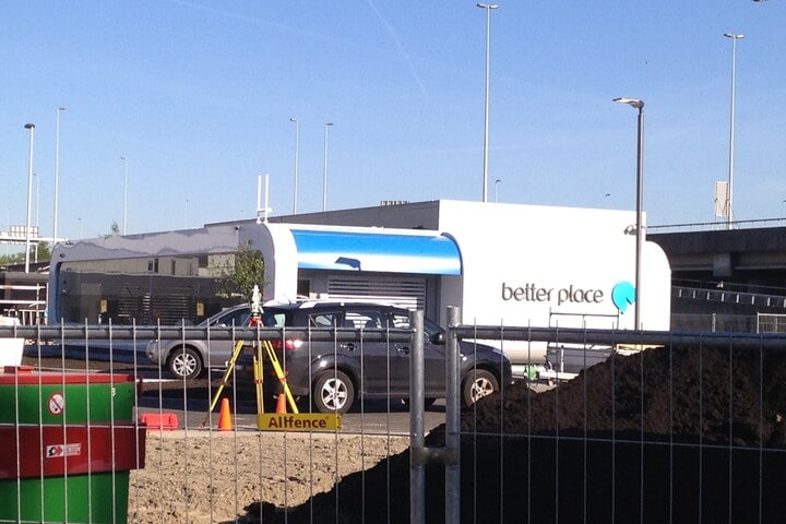 Accuwisselstation Better Place op Schiphol