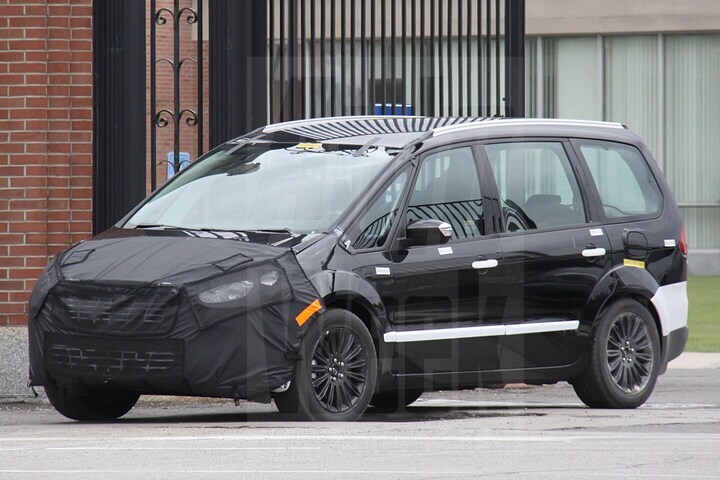 Ford Galaxy spyshots
