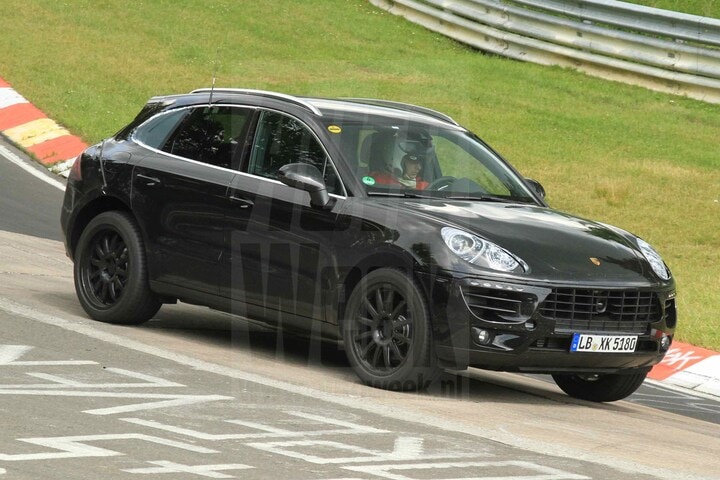 Porsche Macan spyshots