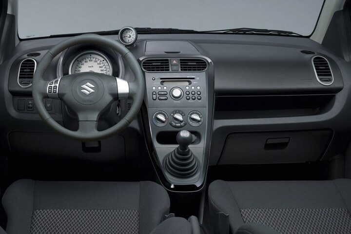 Suzuki Splash facelift