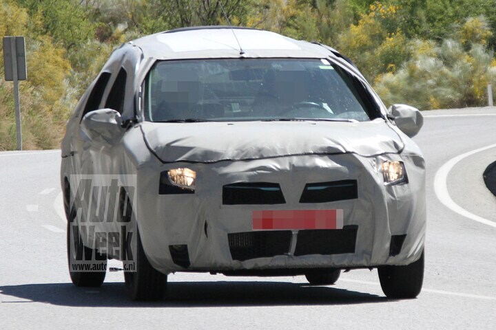 Spyshots Dacia Logan
