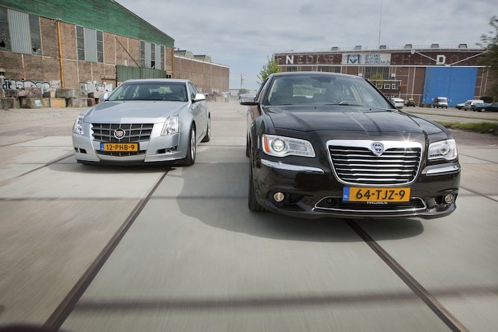 Cadillac CTS 3.6L RWD - Lancia Thema 3.6 V6 Pentas