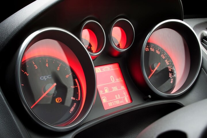 Opel Astra GTC OPC