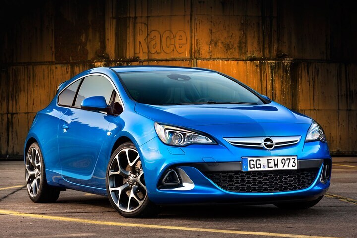Opel Astra GTC OPC