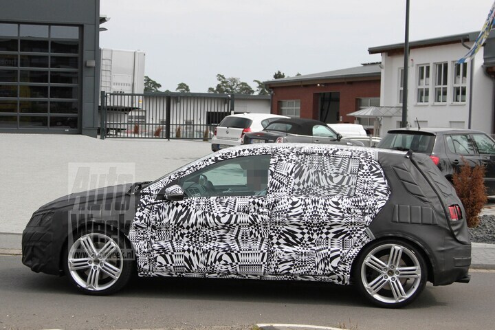 Volkswagen Golf R