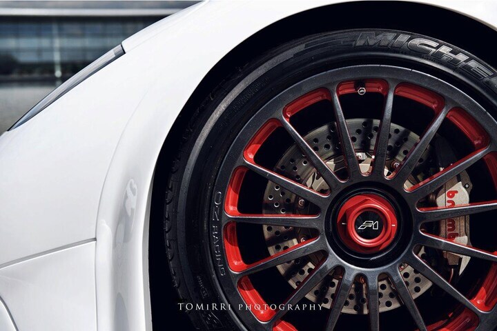 McLaren Project 8