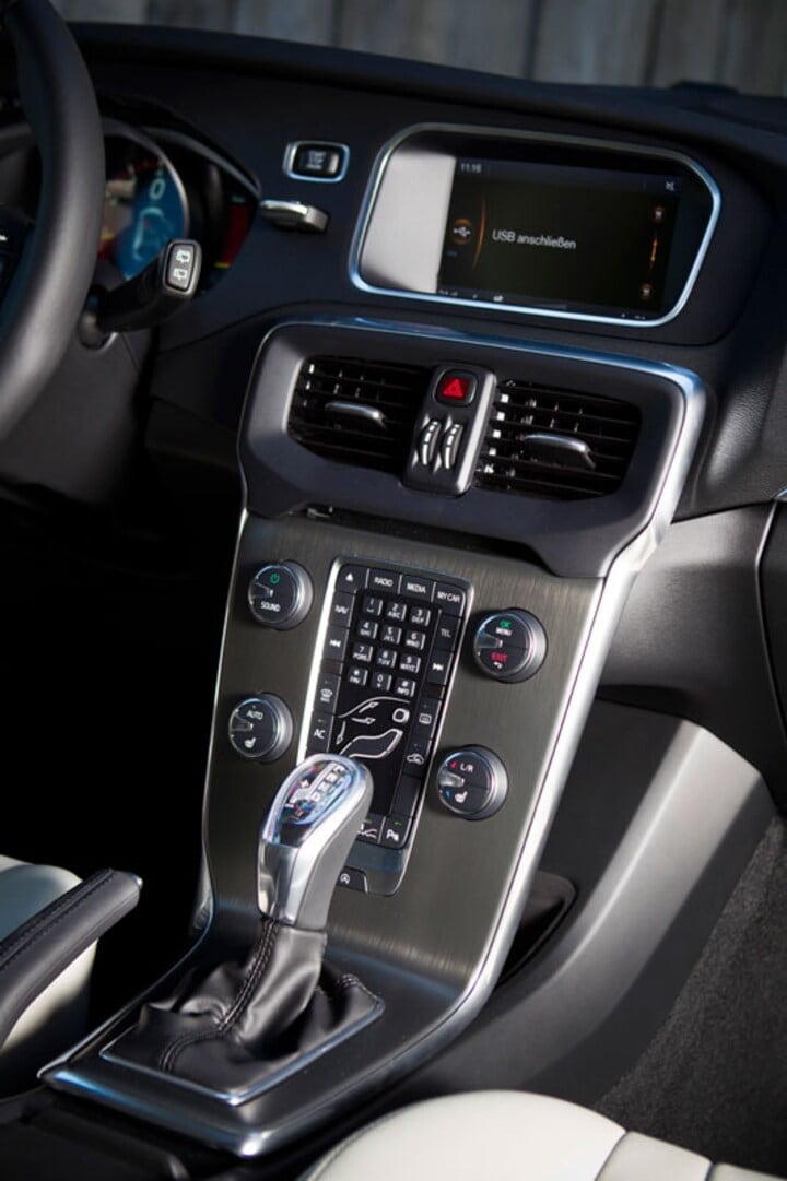 Volvo V40