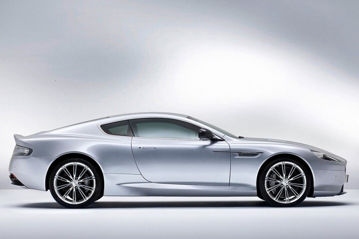 Aston Martin DB9