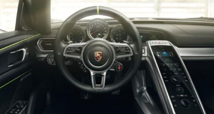 Porsche 918