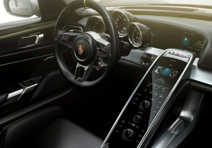 Porsche 918