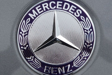 Mercedes-Benz logo