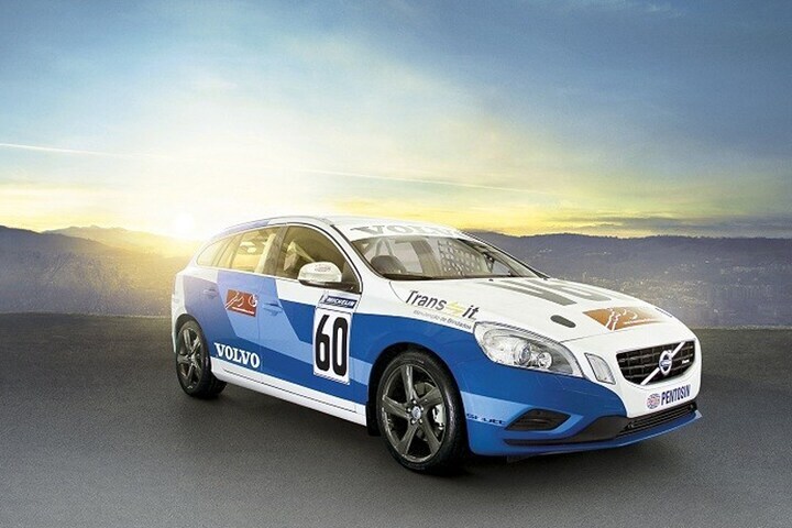Volvo V60 Racing