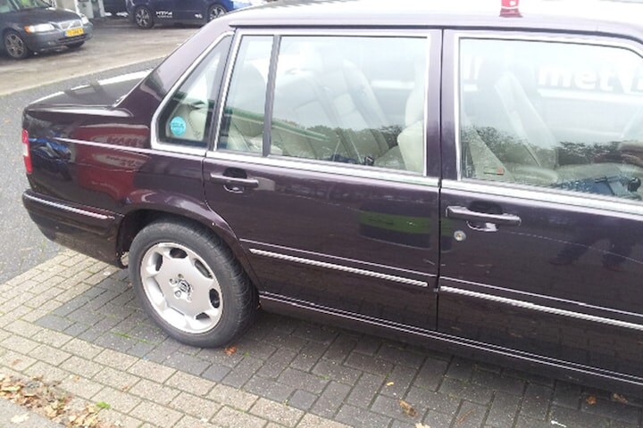 Kras in Volvo Bas