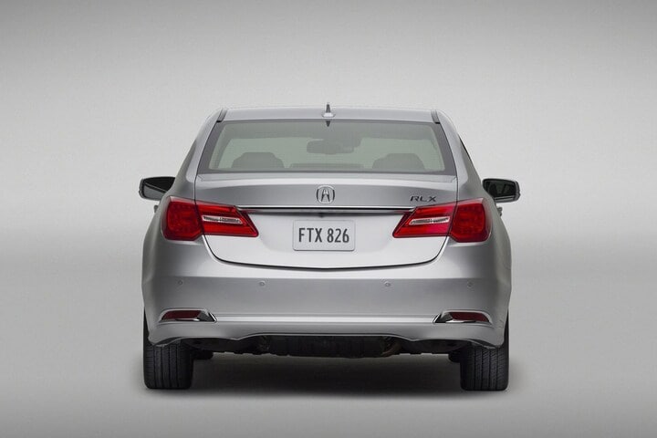 Acura RLX