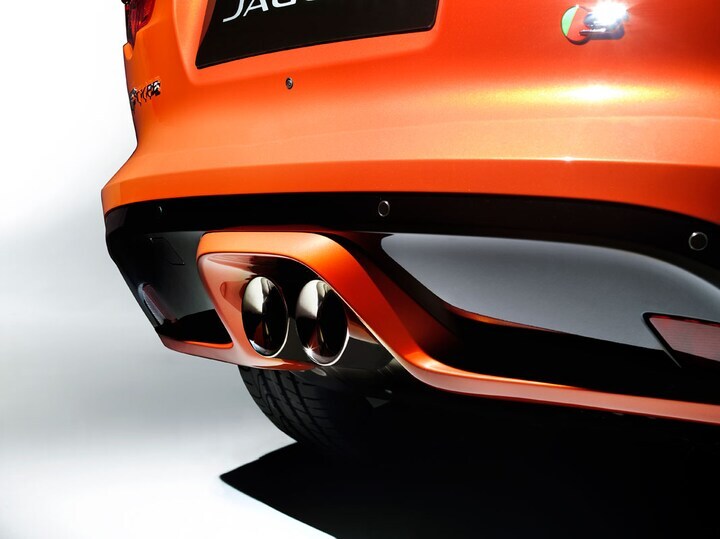 Jaguar F-type Black Pack
