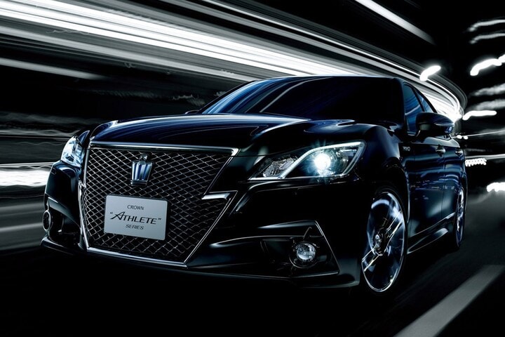 Toyota Crown 2013