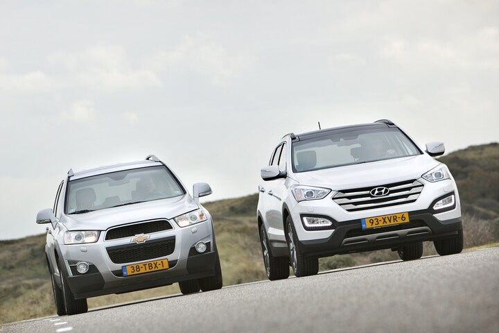 Hyundai Santa Fe - Chevrolet Captiva