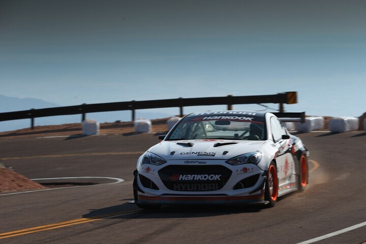 Hyundai Genesis Coupe Rhys Millen Pikes Peak