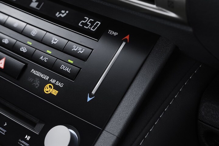 Lexus IS 300h